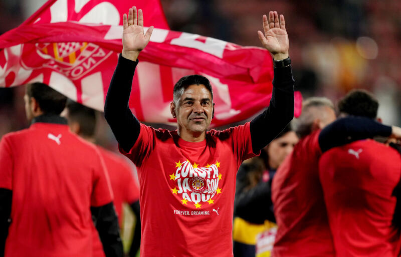 ジローナを率いるミチェル監督。