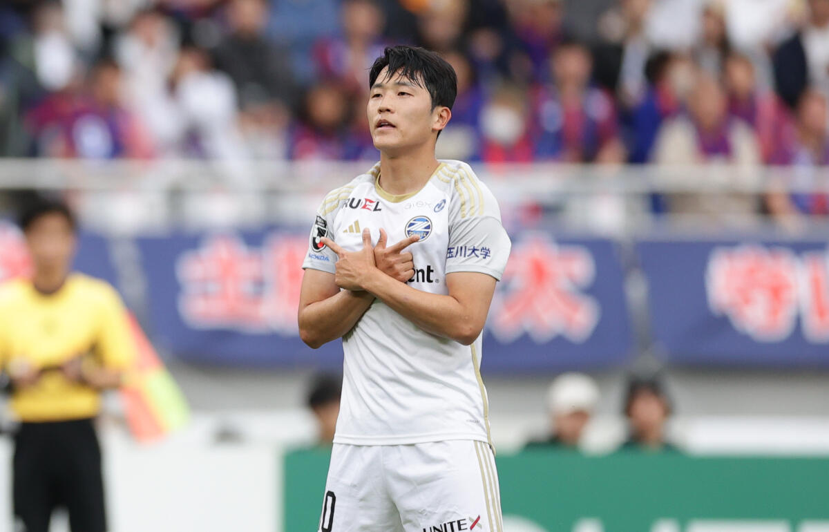 先制点を決めた町田のナ・サンホ