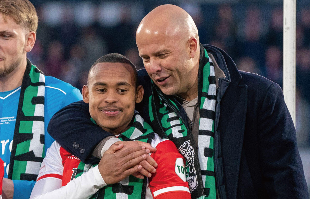 リバプールも関心？ フェイエノールトのアルネ・スロット監督