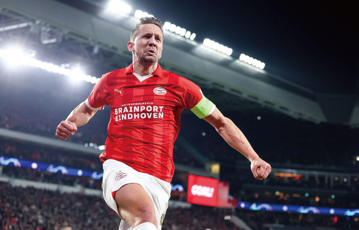 今季大暴れのルーク・デ・ヨング