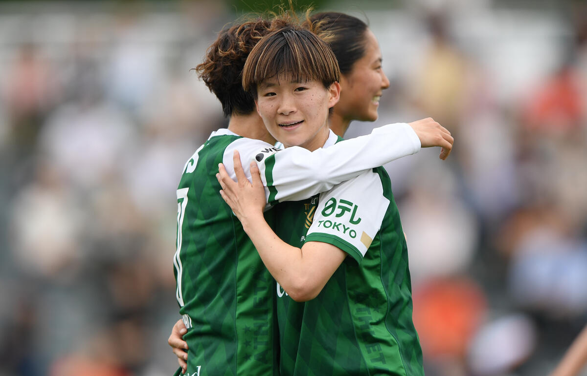ハットトリックを決めた日テレ・ベレーザの藤野あおば