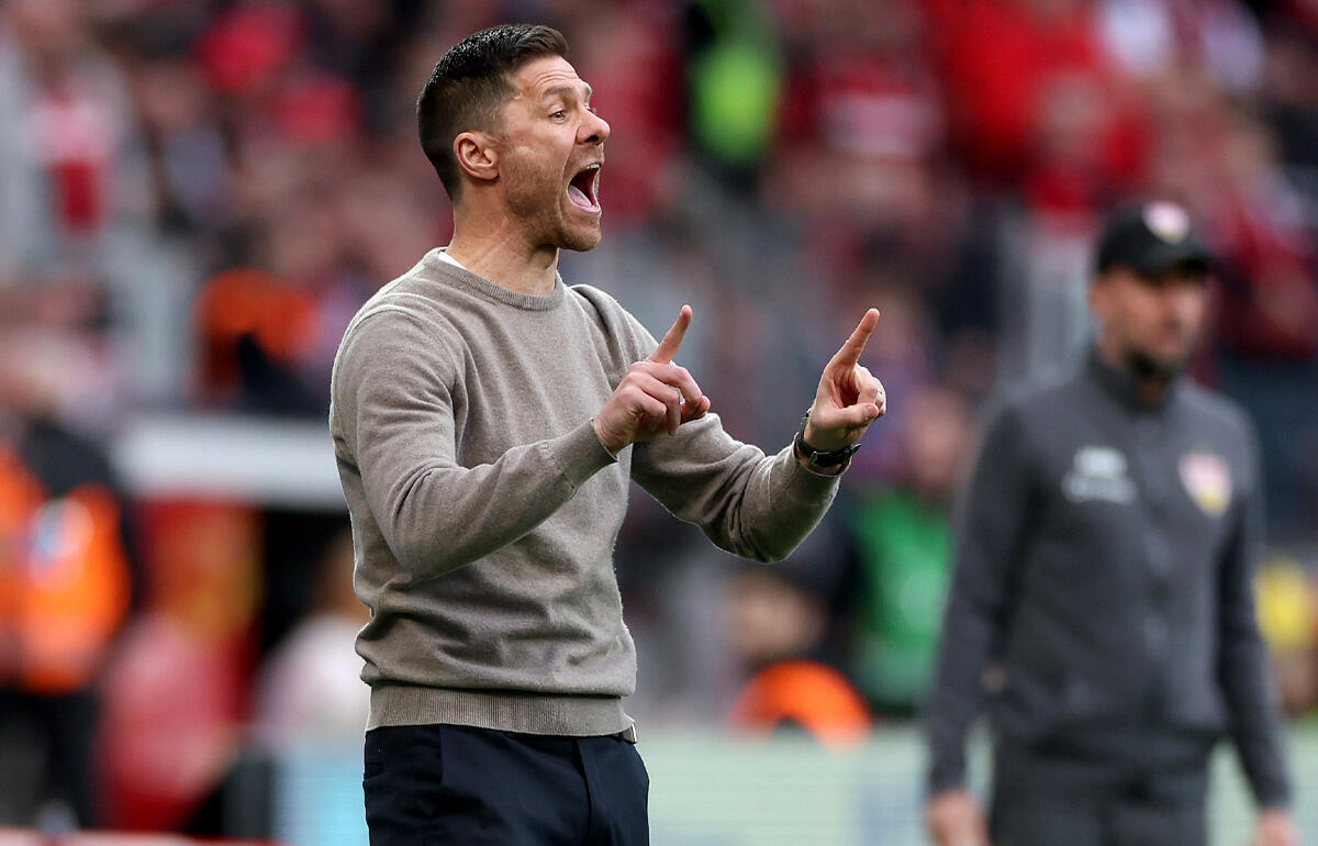 劇的同点で無敗継続のシャビ・アロンソ監督