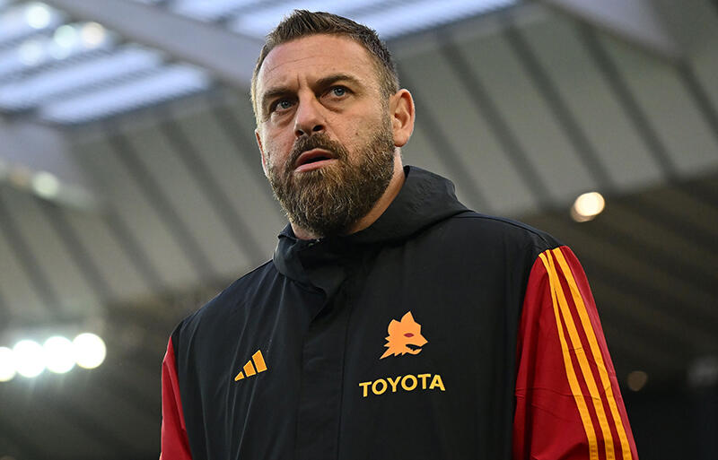 厳しい敗戦もダニエレ・デ・ロッシ監督はEL決勝進出を諦めず