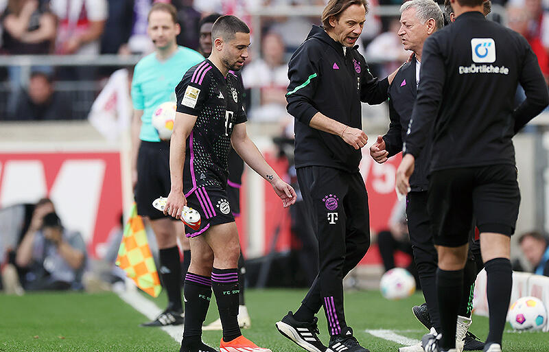 シュツットガルト戦で負傷交代のラファエル・ゲレイロ