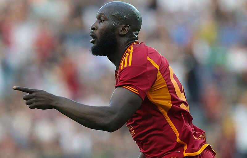 チェルシーはFWロメル・ルカクの今夏売却を計画