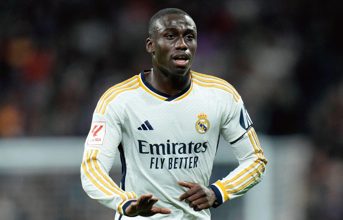 指揮官の信頼が厚い28歳、フェルラン・メンディ