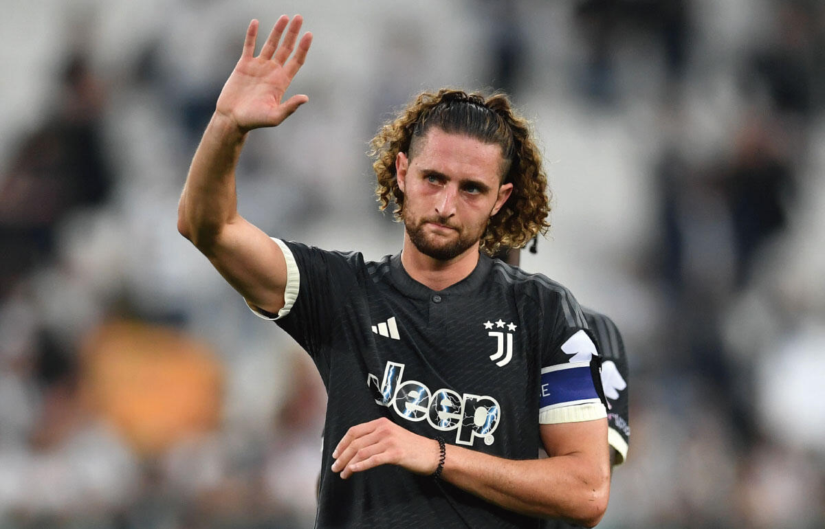 ラビオが起死回生の同点弾も、笑顔なきCL出場権確保