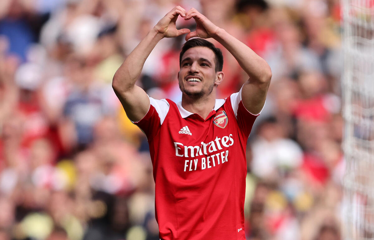 アーセナルを退団するセドリック・ソアレス