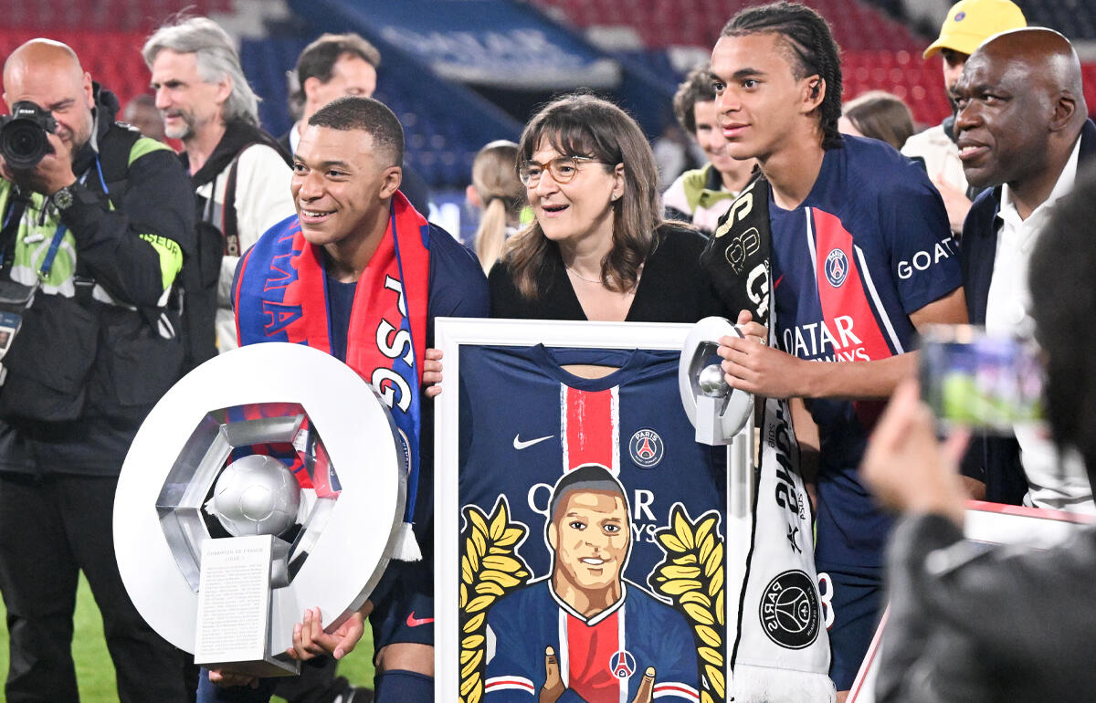 左からキリアン、ファイザ・ラマリ、イーサン