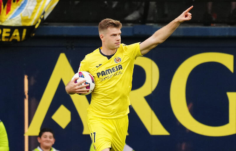 ビジャレアルFWセルロート