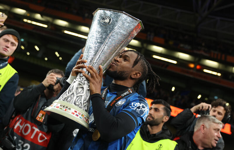 アタランタFWルックマン