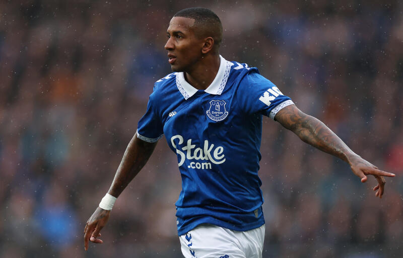 エバートンDFアシュリー・ヤング