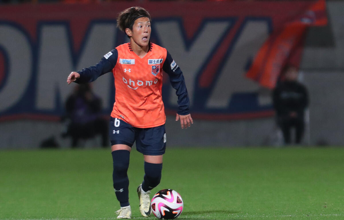 なでしこジャパンとしても活躍したDF有吉佐織