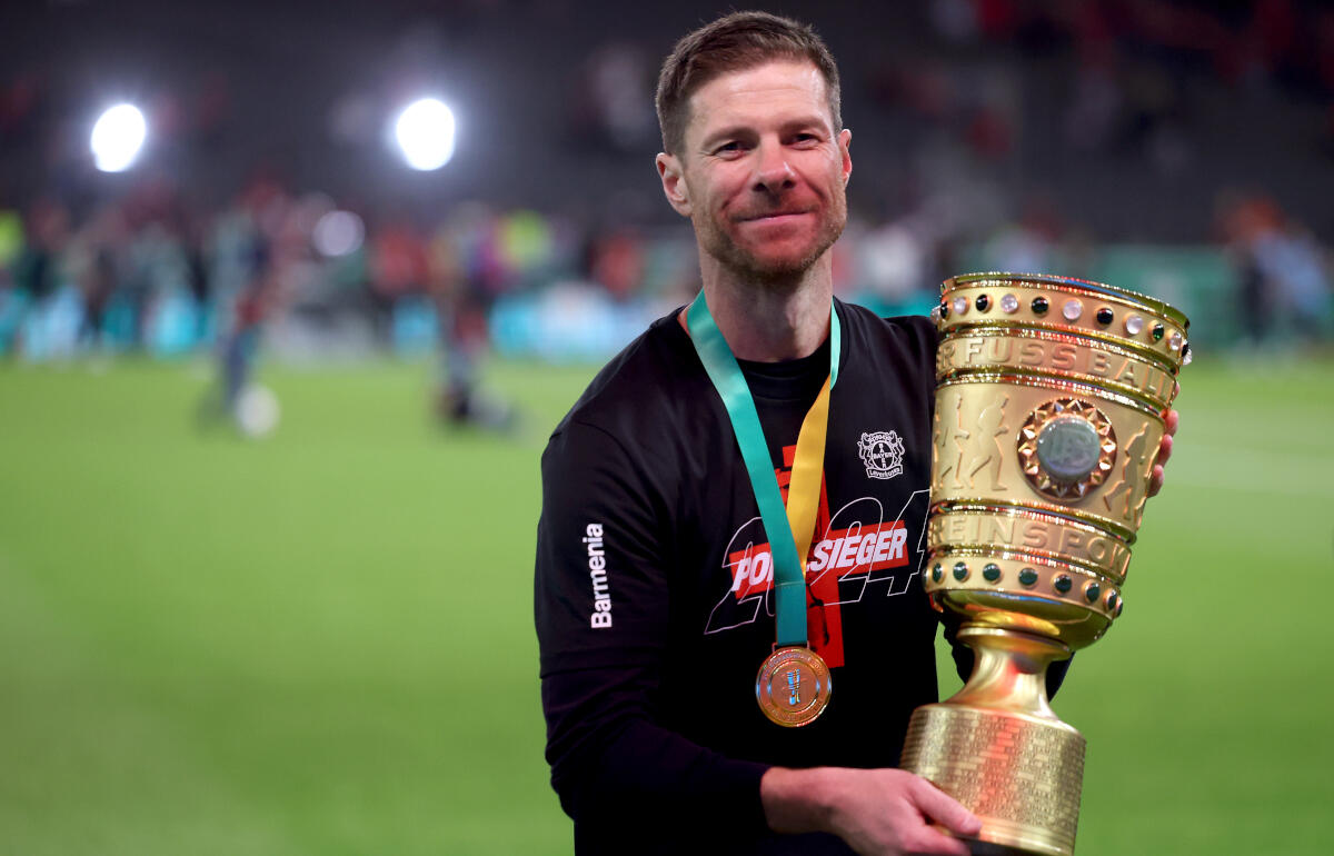 2冠達成のシャビ・アロンソ監督