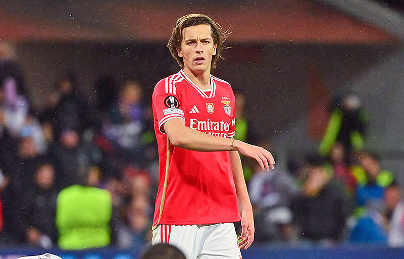 ベンフィカへの完全移籍決まったアルバロ・カレーラス