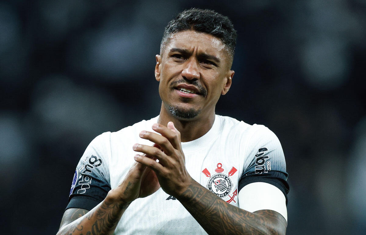 退団セレモニーで涙を見せたパウリーニョ(35)