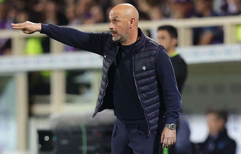 ECL優勝を目指すヴィンチェンツォ・イタリアーノ監督