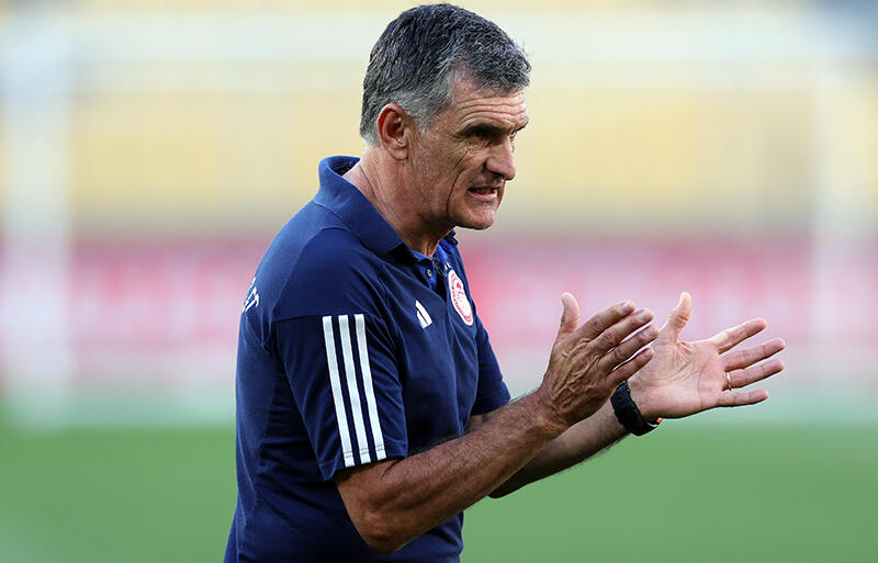 ECL決勝への自信を語るホセ・ルイス・メンディリバル監督