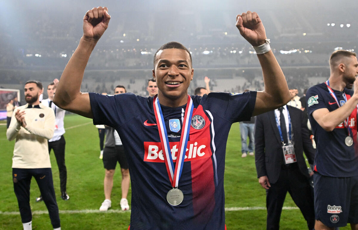 PSGを退団するムバッペ