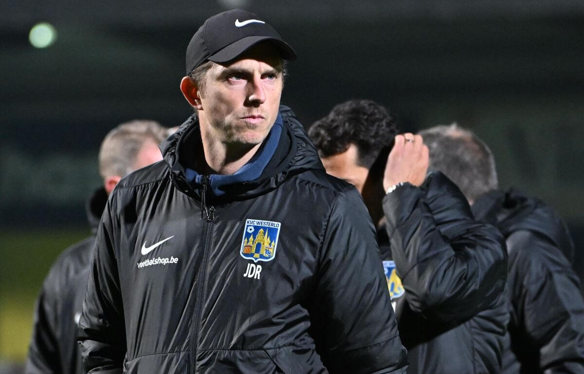 アントワープを指揮するデ・ルーク氏