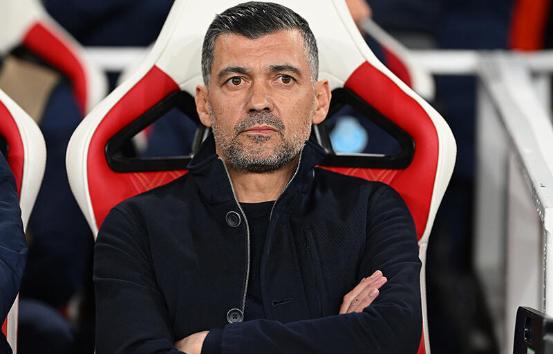 セルジオ・コンセイソン監督はマルセイユからのオファーを保留？