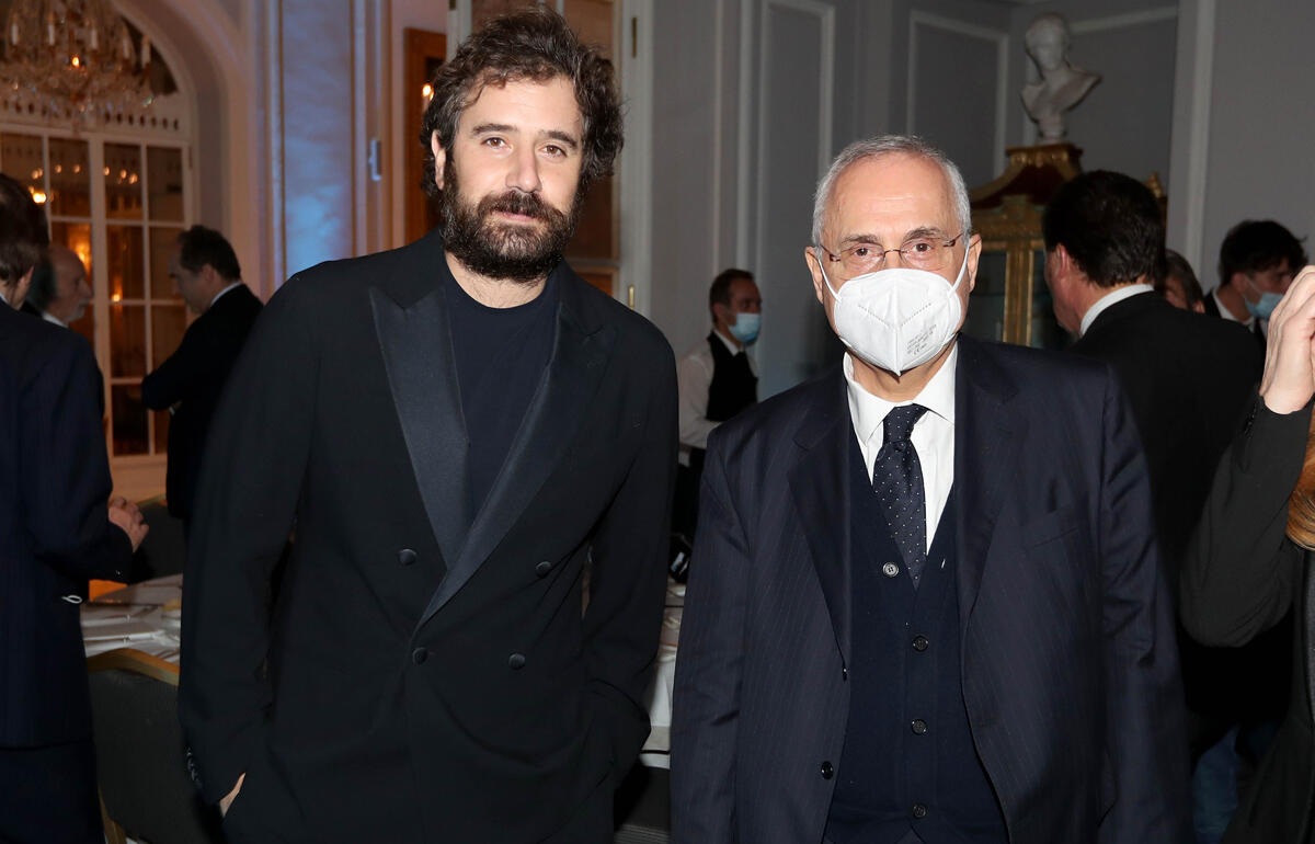 パラディソ氏とロティート会長(右)