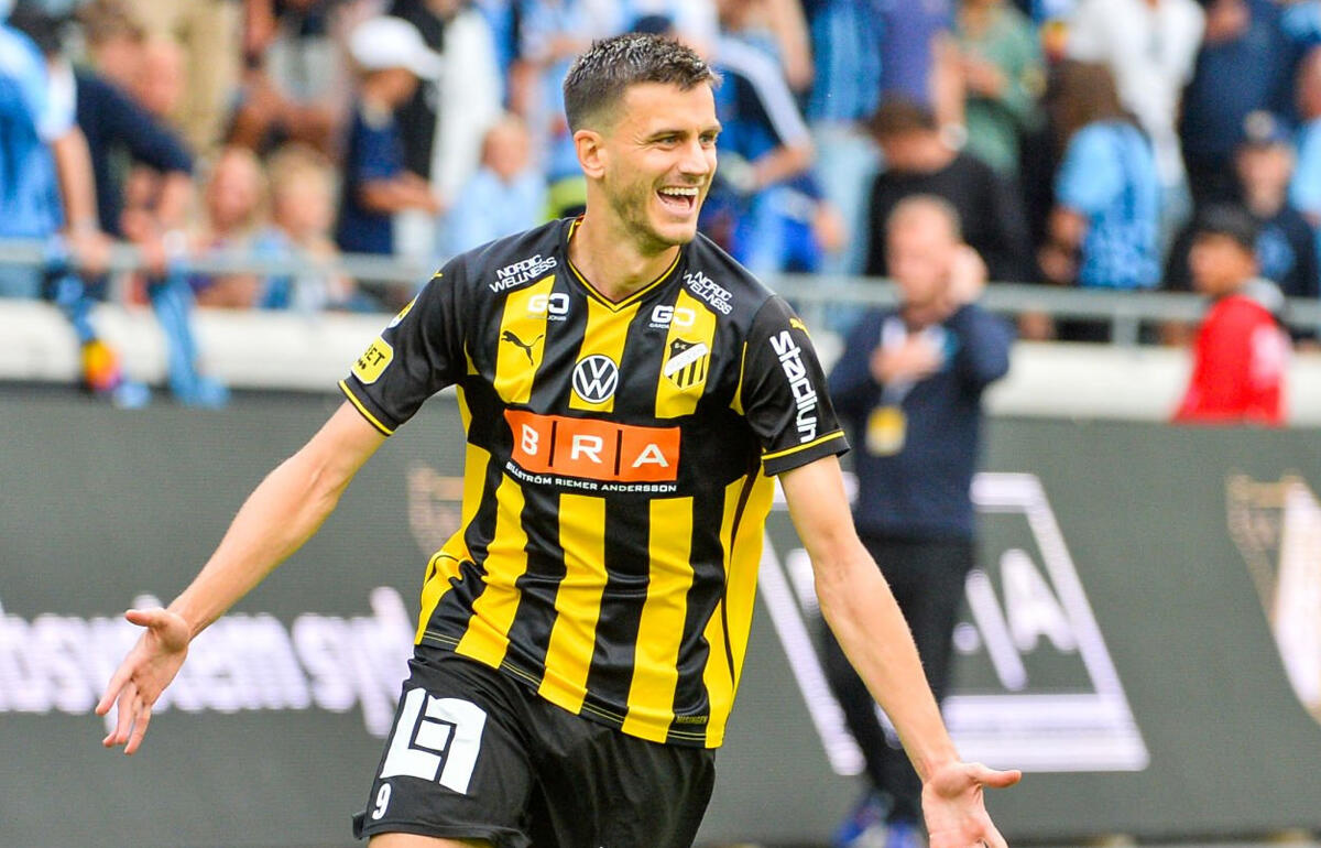 2022年には22ゴールでスウェーデン1部得点王に輝いたイェレメイエフ