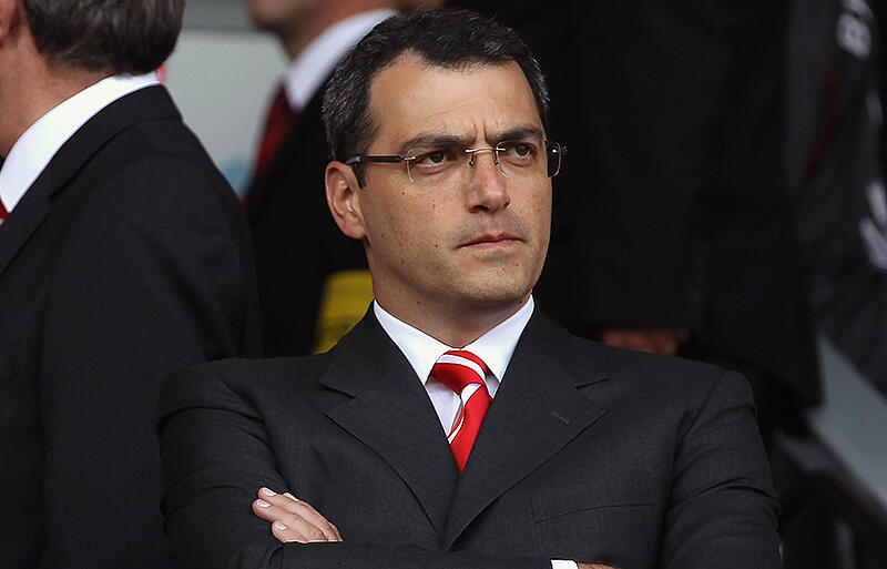 警察の捜査受けたコモリ会長