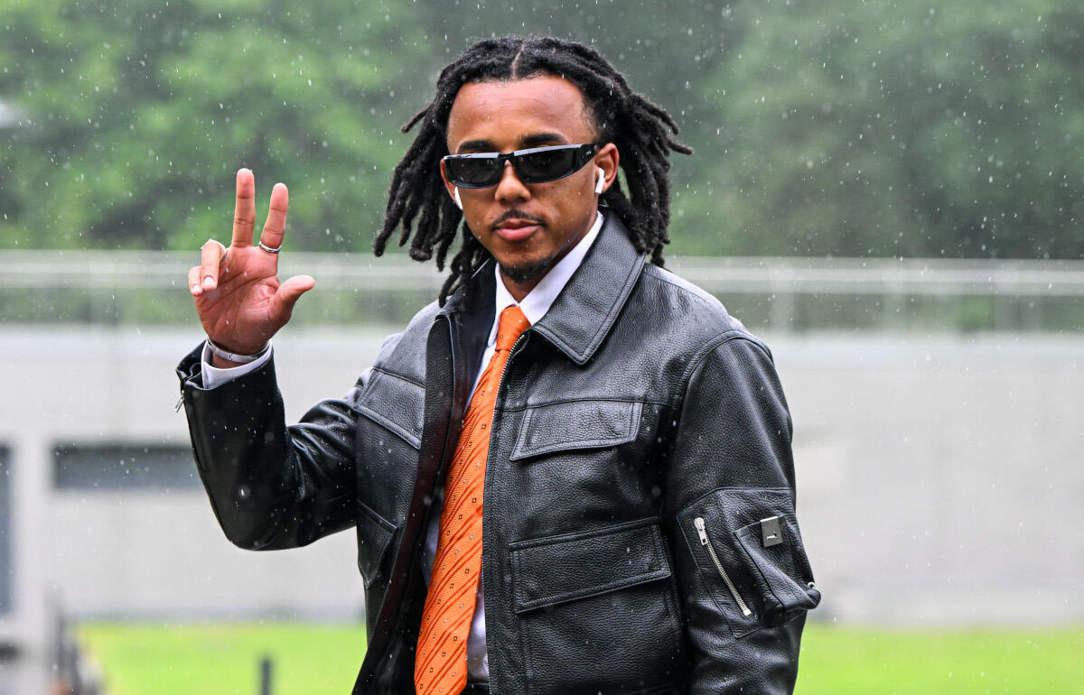 ファッションも注目を浴びるクンデ