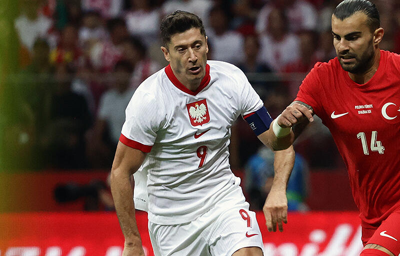 トルコ戦で負傷したレヴァンドフスキ