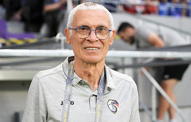 辞任表明したクーペル監督