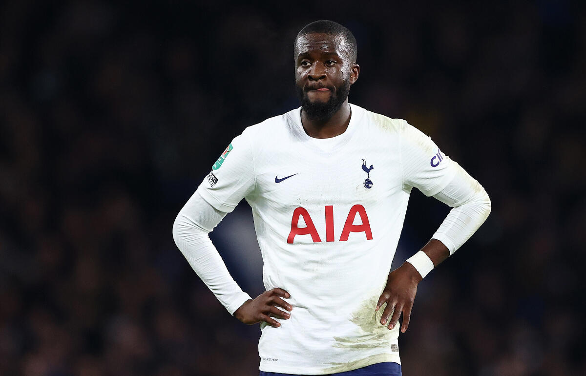 トッテナムと契約解除となったエンドンベレ