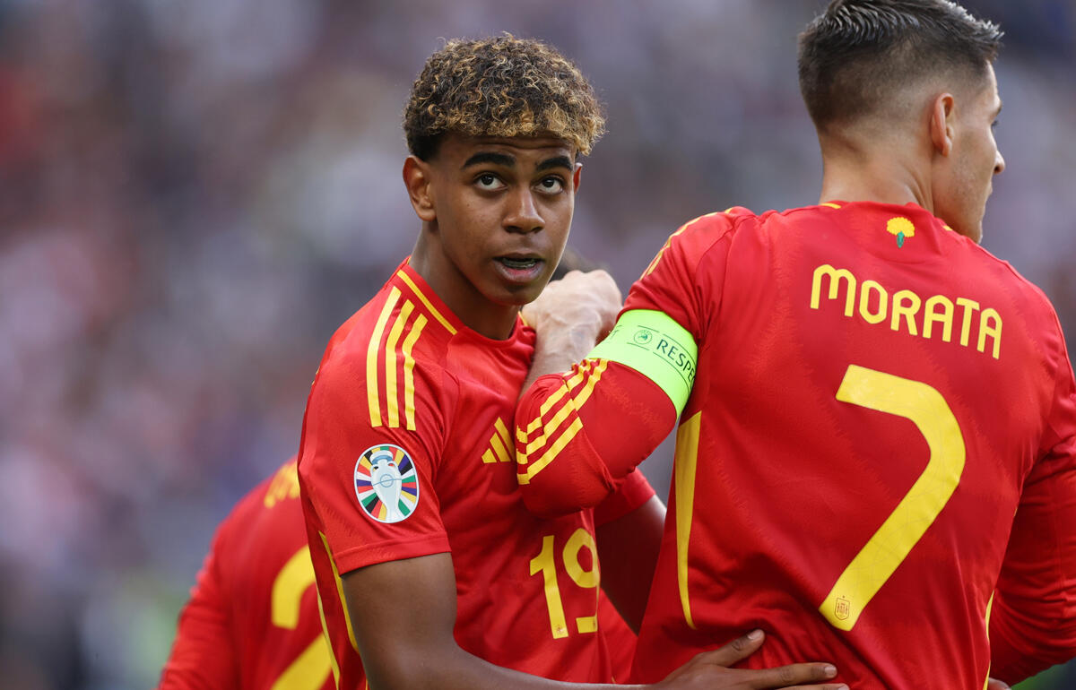 ユーロ最年少出場でアシストも記録したヤマル