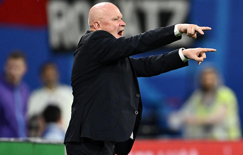 イワン・ハシェック監督は敗戦に落胆もチームを評価