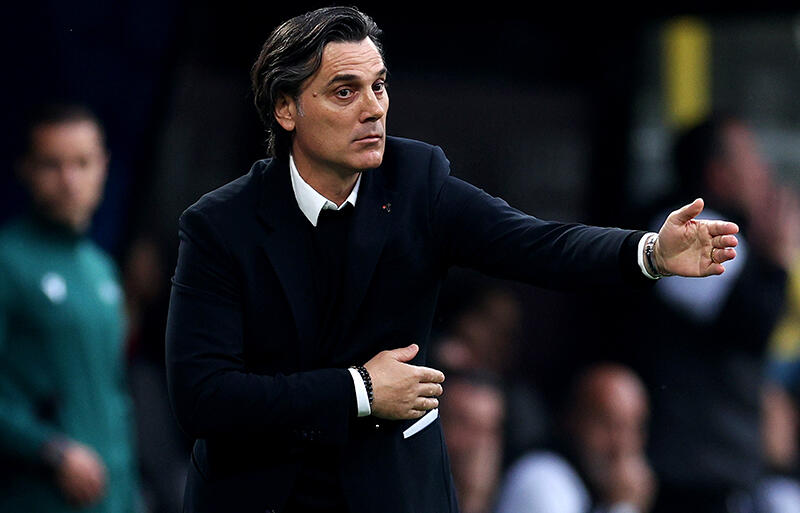 誕生日のヴィンチェンツォ・モンテッラ監督が勝利に喜び