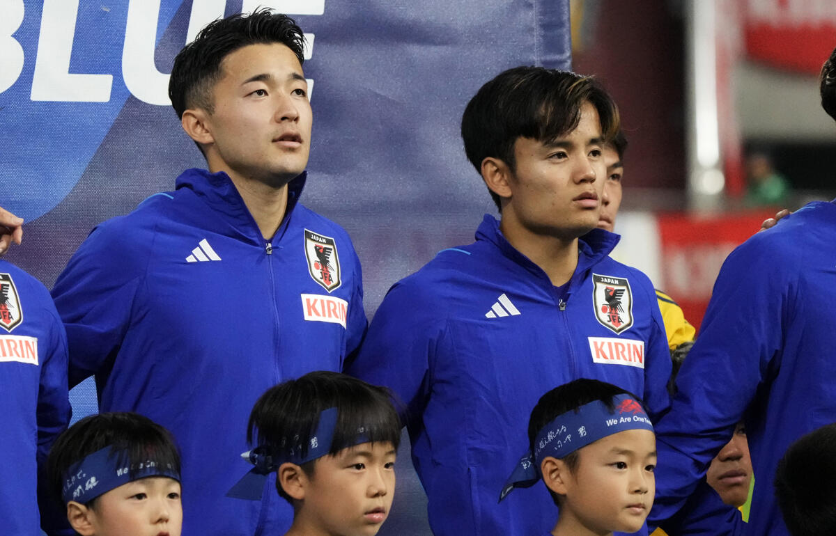 オフを満喫した久保建英、菅原由勢