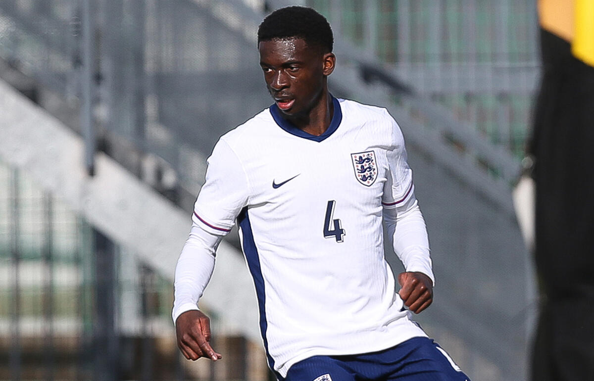 U-20イングランド代表でもプレーするイローグブナム