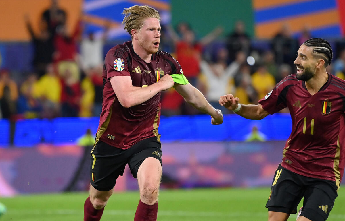 技アリのゴールを決めたデ・ブライネ