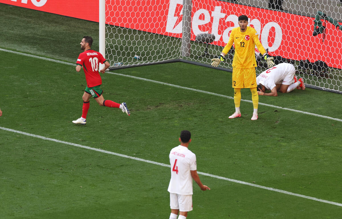 呼吸が合わなかったGKバユンドゥルとアカイドゥン