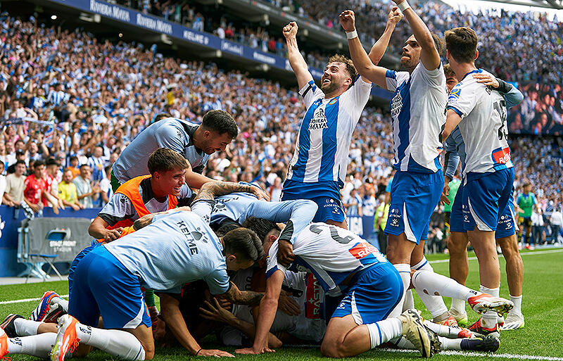 逆転で昇格決めたエスパニョール