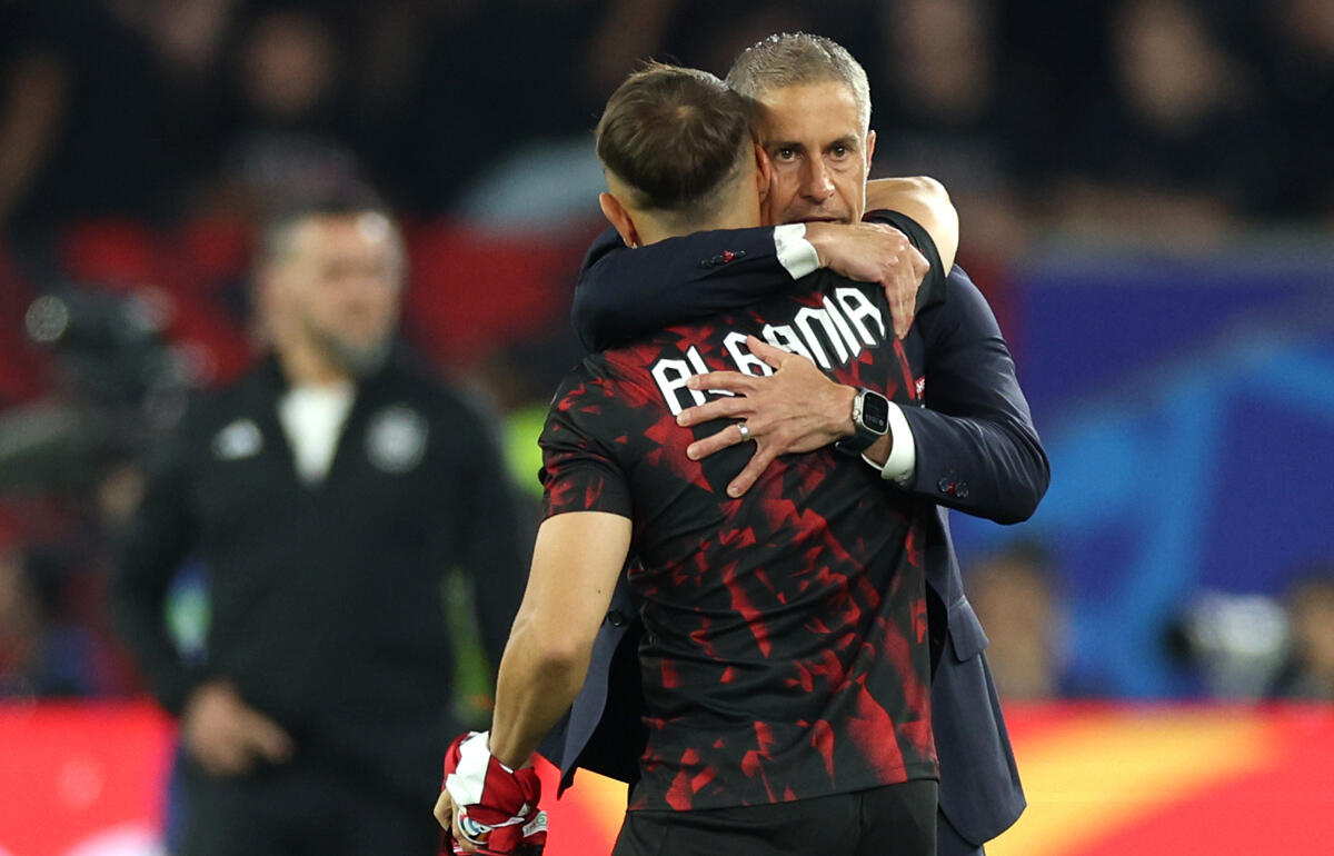 アルバニアを指揮したシウヴィーニョ監督