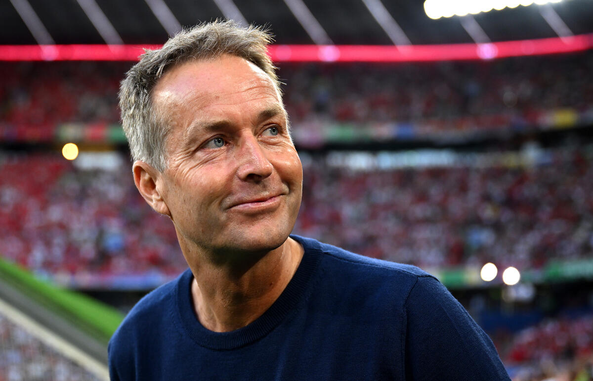 チームをベスト16に導いたヒュルマンド監督