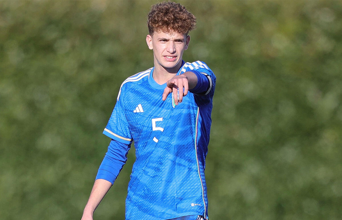 U-17イタリア代表としてプレーするナターリ