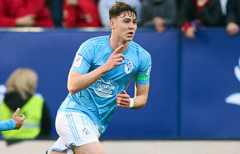 ウルブス入り迫るラーセン