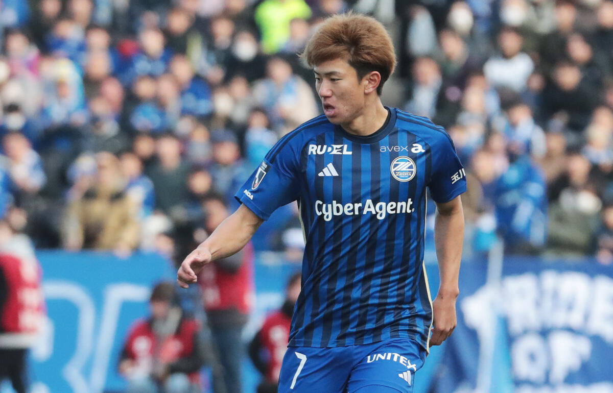 町田のサイドを切り裂くU-23日本代表の平河悠