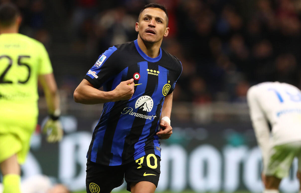 インテル退団のサンチェス