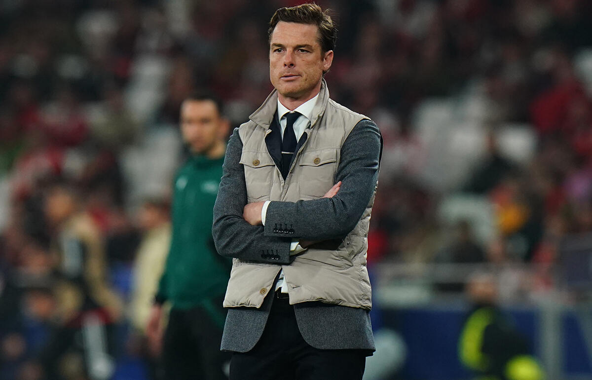 バーンリーがスコット・パーカー氏を招へいか