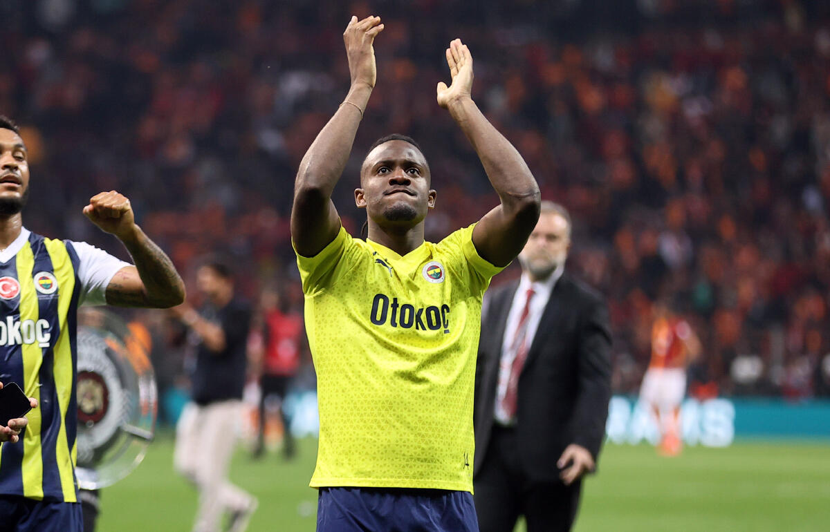 ガラタサライ入りのバチュアイ