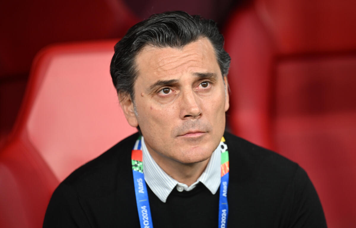 オランダ戦の勝利目指すモンテッラ監督