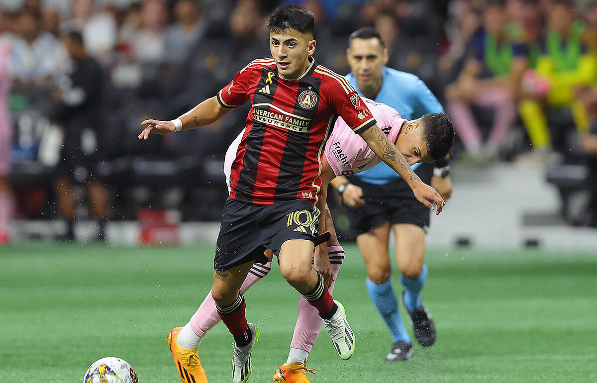 ブラジル行き決まったアルマダ